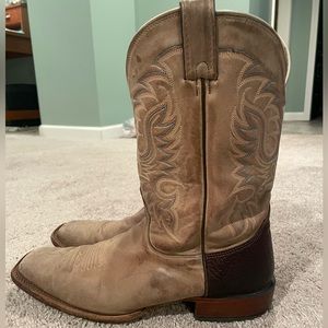 Nocona MD2731 square toe cowboy boots